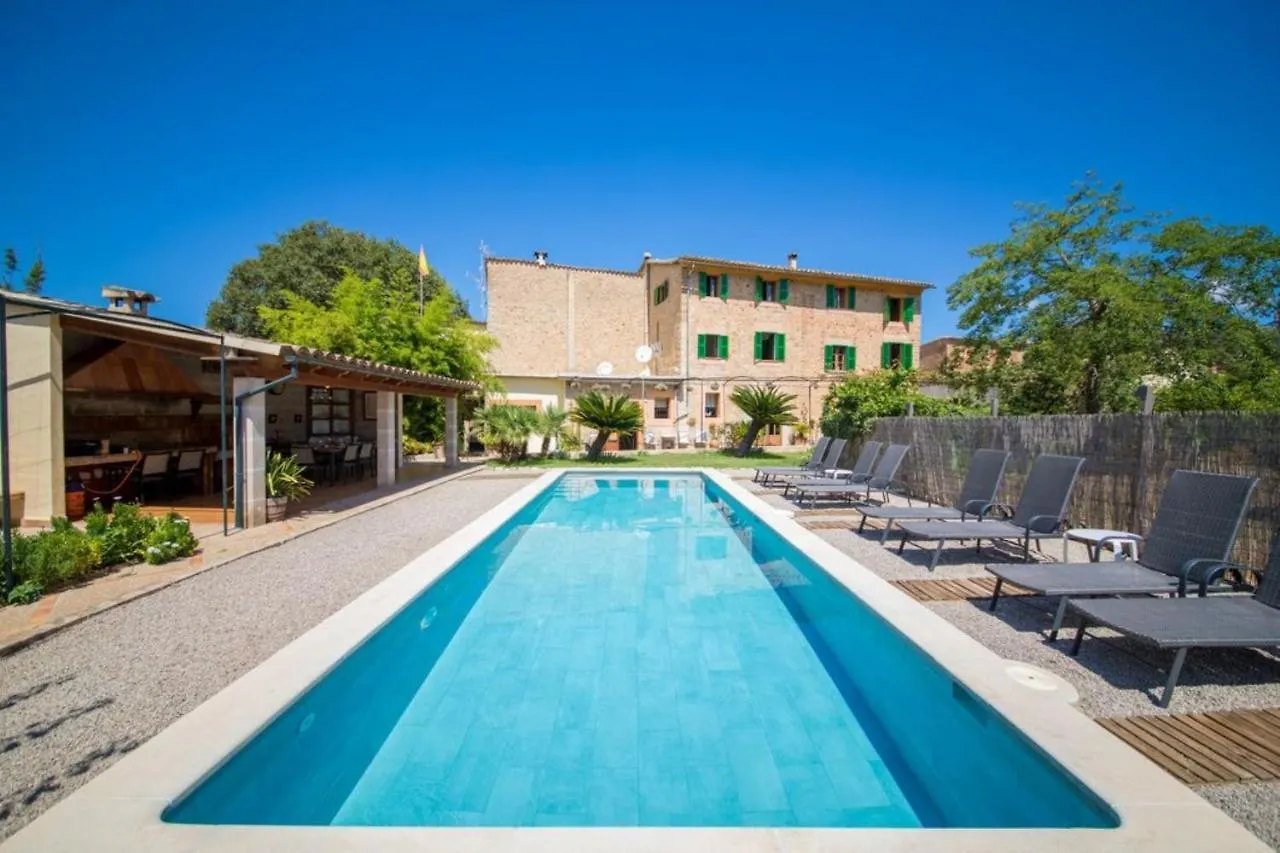 Villa Rae Soller